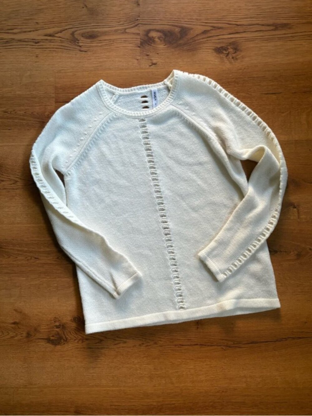 RVCA Cream Pullover Sweater Size Medium